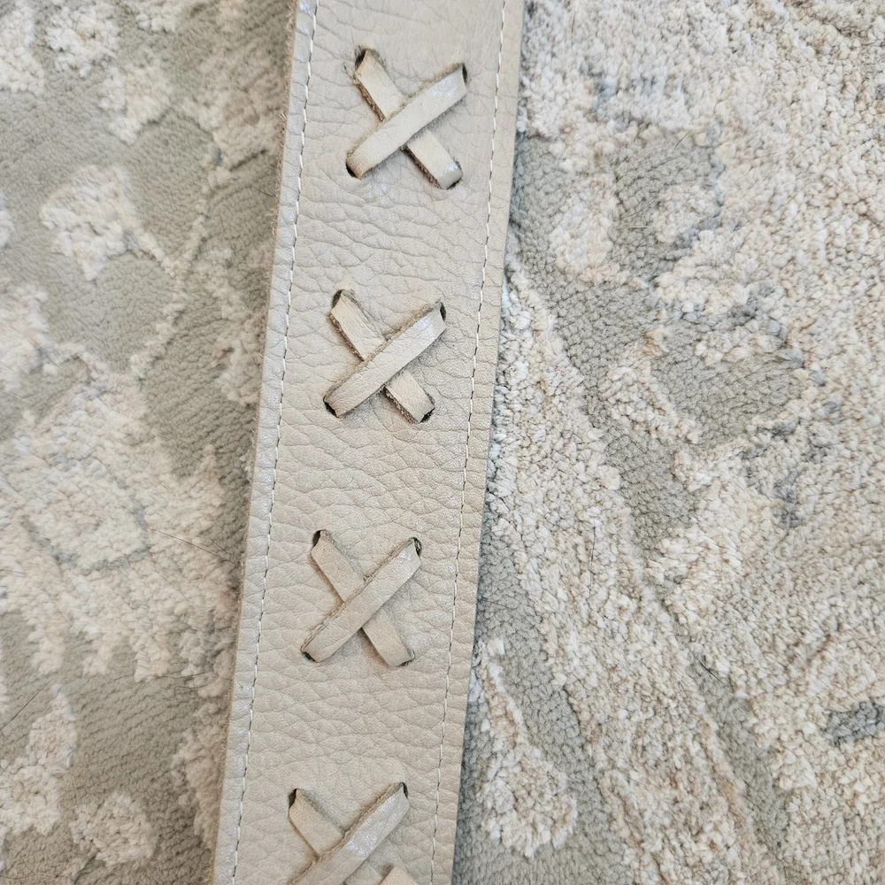 STS RANCHWEAR conceal Carry Elegant Cream Crossbody Bag with Fringe - Picture 10 of 17